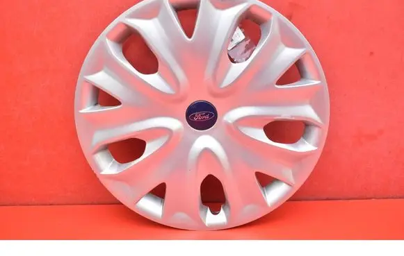 Ford Mondeo MK I R17 wheel hub/cap/trim DS7C1130C2A