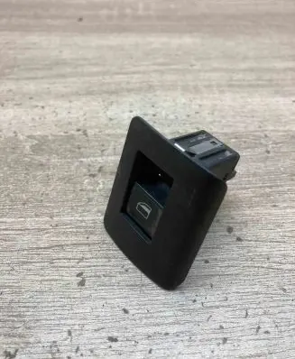 BMW X5 E53 Electric window control switch 8385955