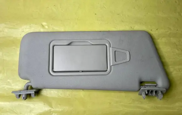 Mercedes-Benz B W245 Sun visor A1698100210