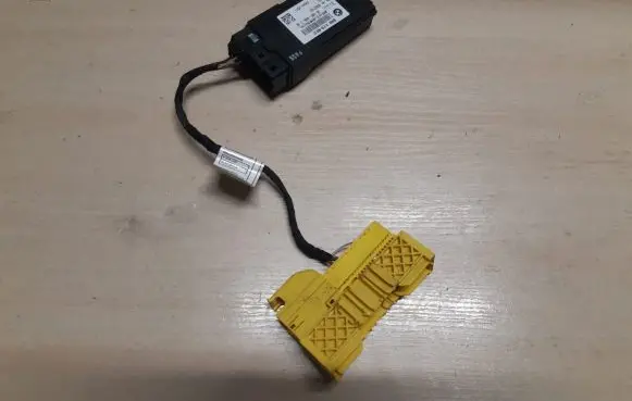 BMW 1 F20 F21 Seat heating relay 921646801