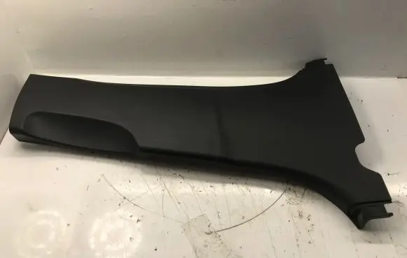 Toyota Auris 150 (B) pillar trim (bottom) 6241302080B1 6241302080