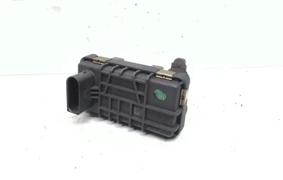 Volvo XC90 Turbine electric control actuator 6NW009228