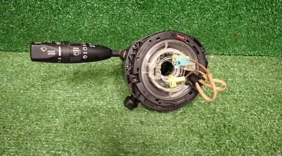 Maserati Levante Tailgate/trunk/boot open switch 670111707