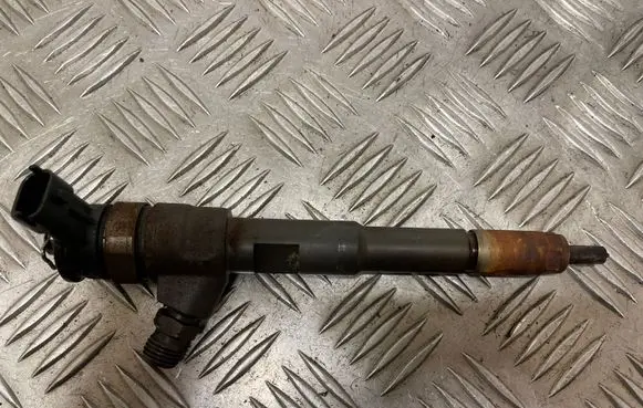 Mercedes-Benz Citan W415 Fuel injector H8201108033 0445110485