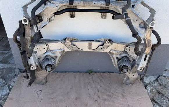 BMW X1 E84 Front subframe 6785639 504929878