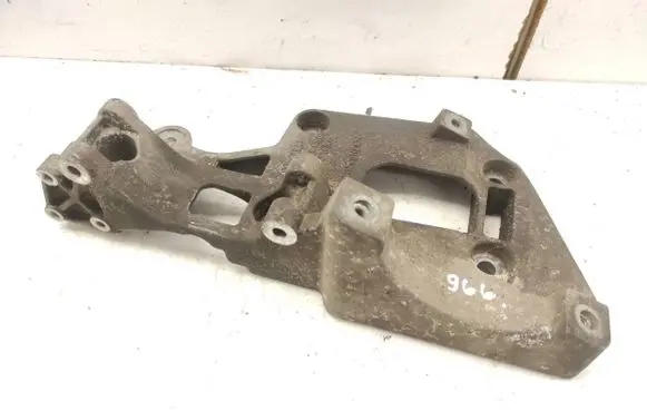 Audi A3 S3 A3 Sportback 8P Generator/alternator bracket 06F903143B