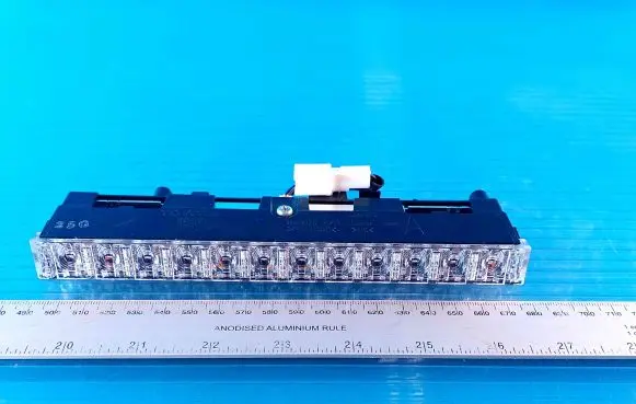 Toyota Sienna XL40 IV Third/center stoplight K016