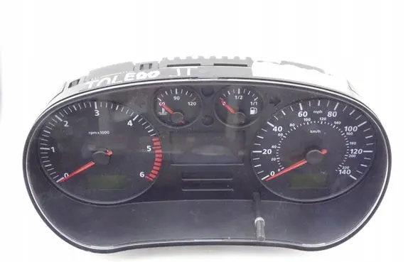 Seat Toledo II (1M) Speedometer (instrument cluster) W01M0920922D