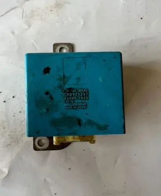Mitsubishi Pajero Antenna control unit MB921337 1650002060