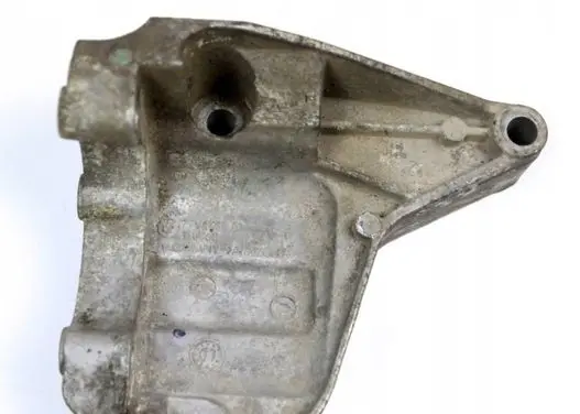 Power steering pump mounting bracket