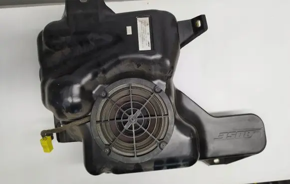 Audi A8 S8 D3 4E Subwoofer speaker 4E0035412A