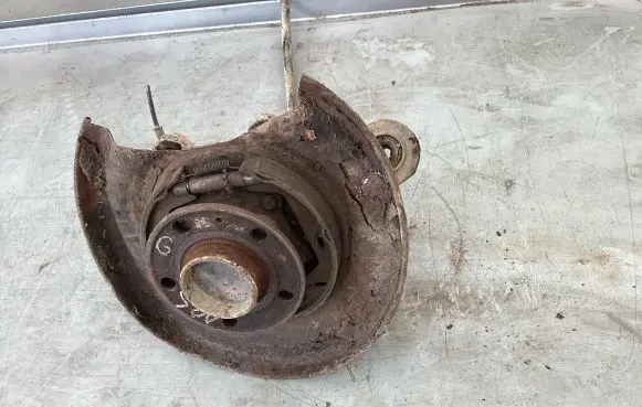 Volvo S80 Rear wheel hub