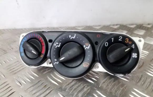 Ford Focus Climate control unit 98AB18C419