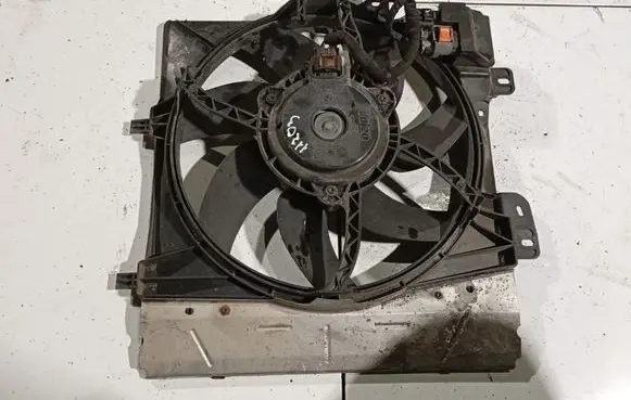 Peugeot 207 Radiator cooling fan shroud 