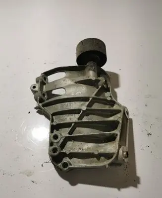 BMW 5 F10 F11 A/C compressor mount bracket 7585167