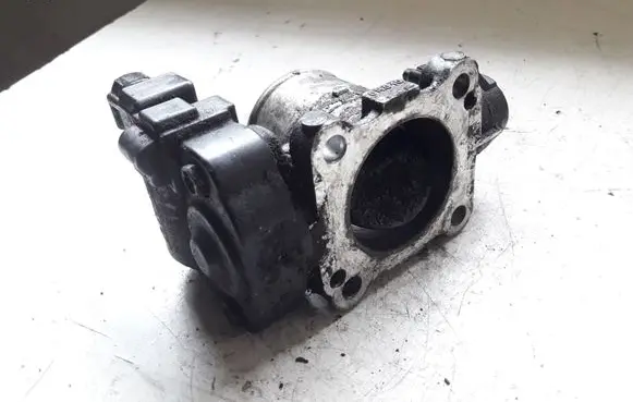 Toyota Avensis T250 Engine shut-off valve 0R010
