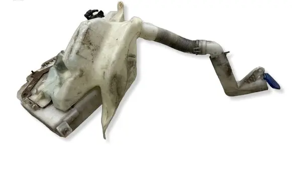 Ford S-MAX Windshield washer fluid reservoir/tank 