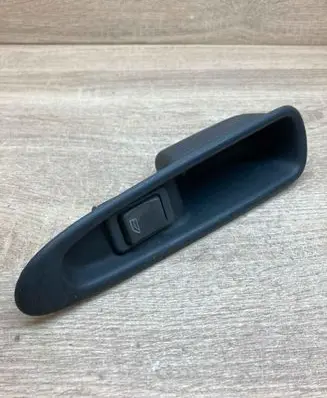 Volvo S40, V40 Electric window control switch 821424 03458028