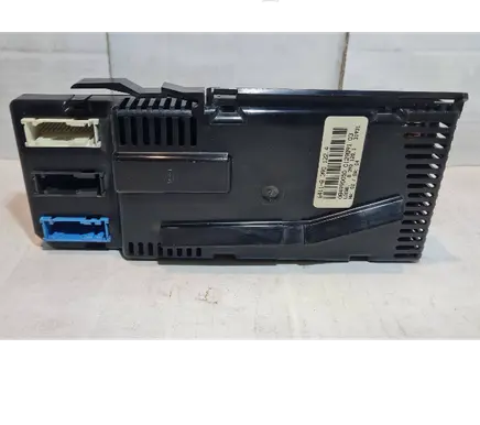 BMW 5 E34 Air conditioning/heating control unit 8390122 084990050
