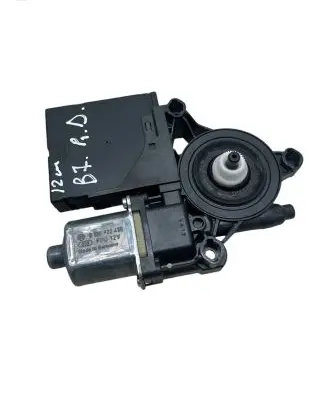 Volkswagen PASSAT B7 Front door window regulator motor 3C0959792C BRF001