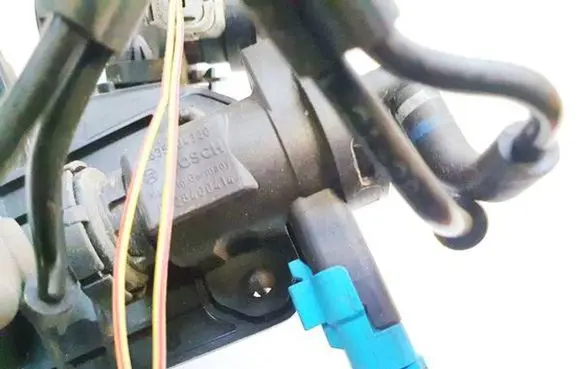 Citroen C5 Turbo solenoid valve 9635704380 0928400414