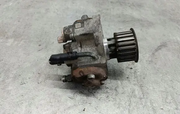 Mazda 6 Fuel injection high pressure pump