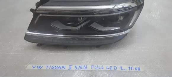 Volkswagen Tiguan Headlight/headlamp 5NN941081 030110123500 2LE15A6359
