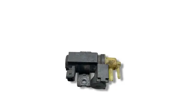 Nissan Juke I F15 Turbo solenoid valve 0810640039 90718102 8200790180