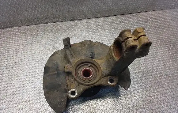 Volkswagen Transporter - Caravelle T5 Front wheel hub spindle knuckle