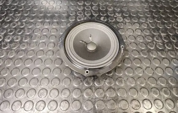 Seat Alhambra (Mk2) Rear door speaker 7n0035453B