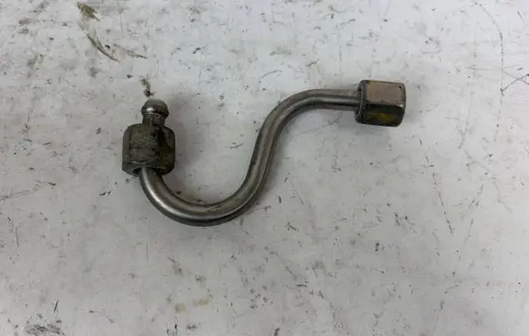 Maserati Levante Fuel main line pipe