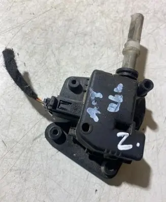 Audi A3 S3 8P Tailgate boot lock/latch motor 8E9827833