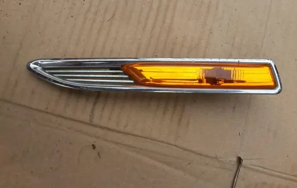 Ford Mondeo MK IV Front indicator light 