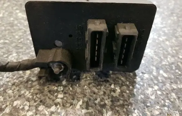 Glow plug pre-heat relay