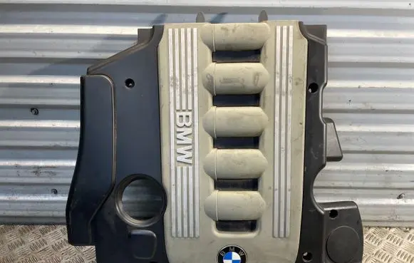 BMW 5 E60 E61 Engine cover (trim) 7788915 14011810 PA64309G