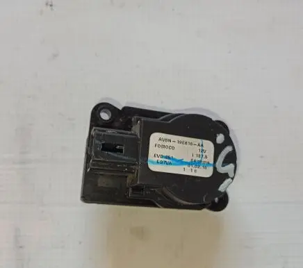 Ford C-MAX II Air flap motor/actuator AV6N19E616AA F0M0C0