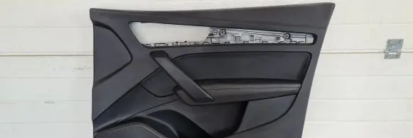 Audi Q5 SQ5 Front door card panel trim 80A867104B