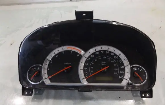 Chevrolet Captiva Speedometer (instrument cluster) 96858447