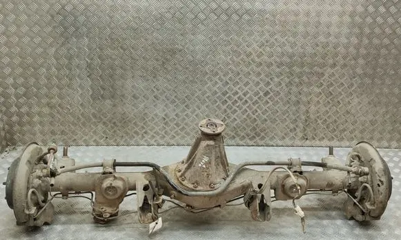 Toyota Land Cruiser (J200) Rear axle beam 4211060A81