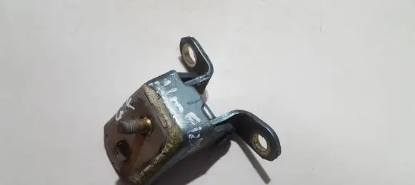 Tailgate/trunk/boot hinge