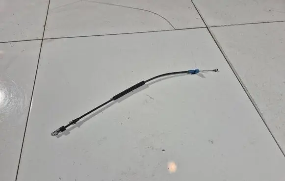 Mitsubishi Colt Rear door cable line 