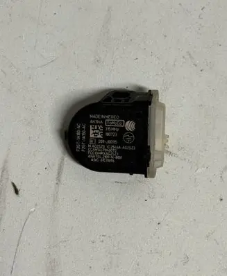 Ford Mustang VI Tire pressure sensor F2GT1A180AC F2GT1A150AC