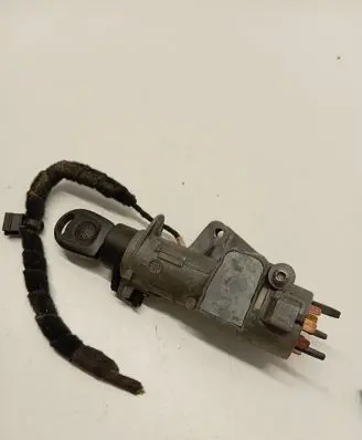 Volkswagen Transporter - Caravelle T5 Ignition lock 4B0905851C