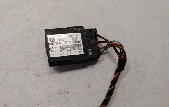 BMW X5 E70 Seat control module 6926435 61356926435 61356926433