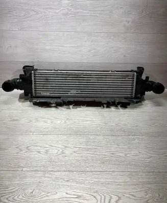 Mercedes-Benz E C207 W207 Intercooler radiator A2045000200 6770176