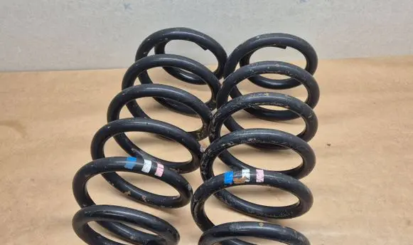 Audi A4 S4 B7 8E 8H Front coil spring