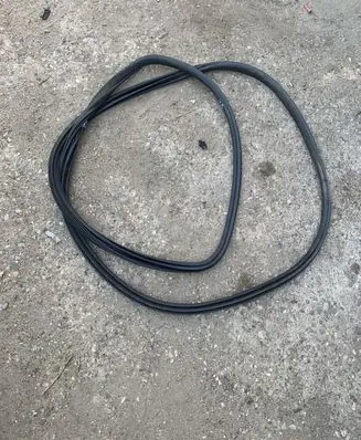 Infiniti QX60 L50 Rubber seal rear door 