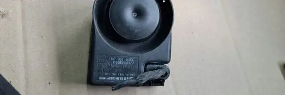 Audi A7 S7 4G Alarm system siren 1K0951605C