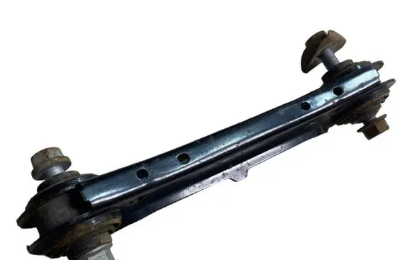 BMW X1 E84 Rear control arm 6782237 33326782237 6782238