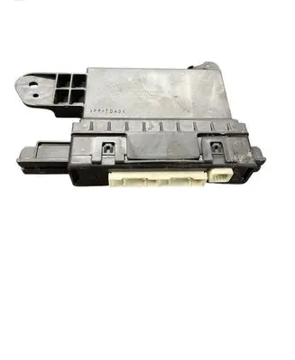 Toyota Prius (XW50) Air conditioner control unit module 8865047350 2774006230